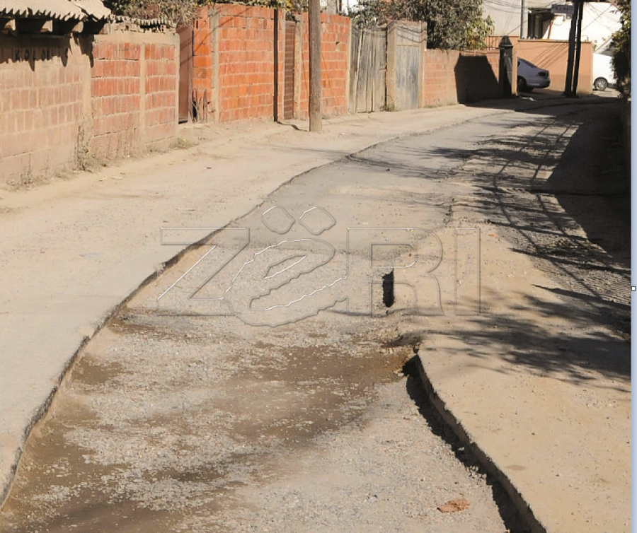 Rrugët llom të Prishtinës