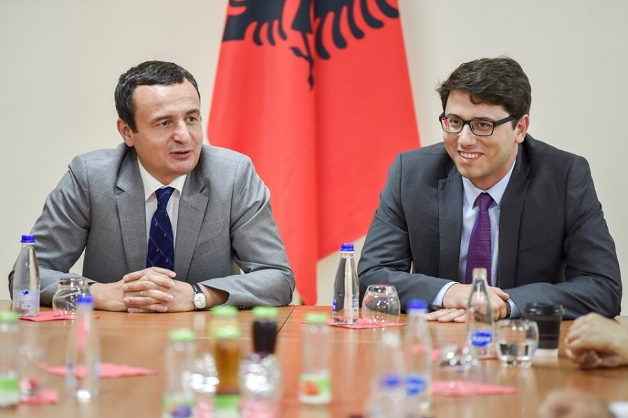 AAK thërret interpelancë rreth vendimit të ministrit Murati për pensionet