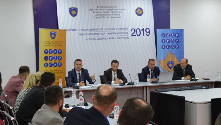 KQZ i reagon Djuric: Të dielën votohet veç me dokumente të Republikës së Kosovës