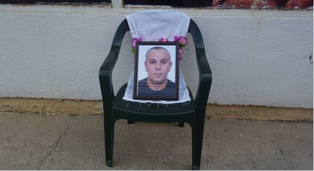 Familja e Naser Makollit kërkon të hetohet rasti i vdekjes së tij