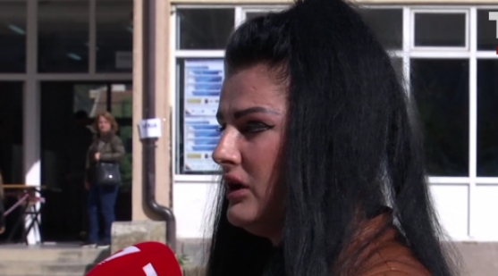 Gruaja nga Fushë-Kosova e gjen babanë e vdekur në listë të votimit