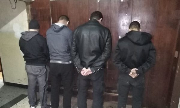 Arrestohen katër tifozë të Bullgarisë për thirrje raciste ndaj Anglisë