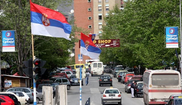 Qeveria hesht, Serbia shfrytëzon koronavirusin për të shtrirë autoritetin në veri të Kosovës