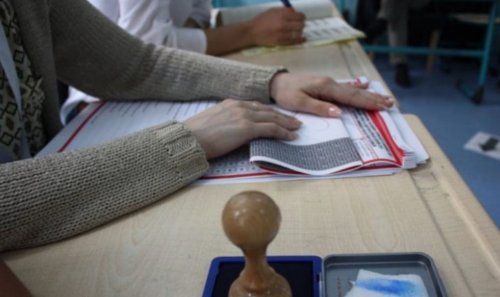 Dorëheqja e Agim Veliut dhe organizimi i zgjedhjeve në Podujevë do t’i kushtoj buxhetit të shtetit rreth 500 mijë euro