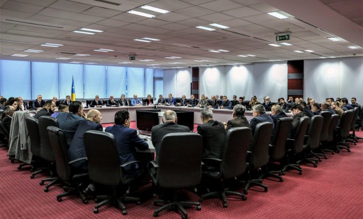 80 zv/ministrave do t’iu kompensohen pagat mijëra euro pas përfundimit të mandatit