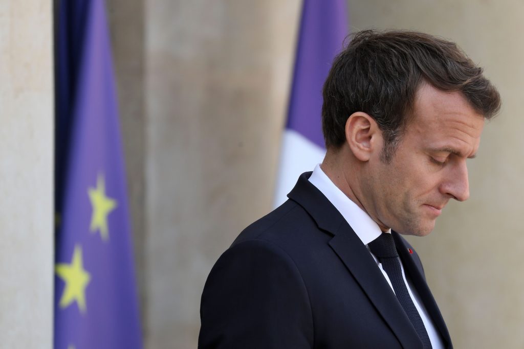 Macron në gjuhën shqipe shpreh keqardhje për viktimat në Shqipëri