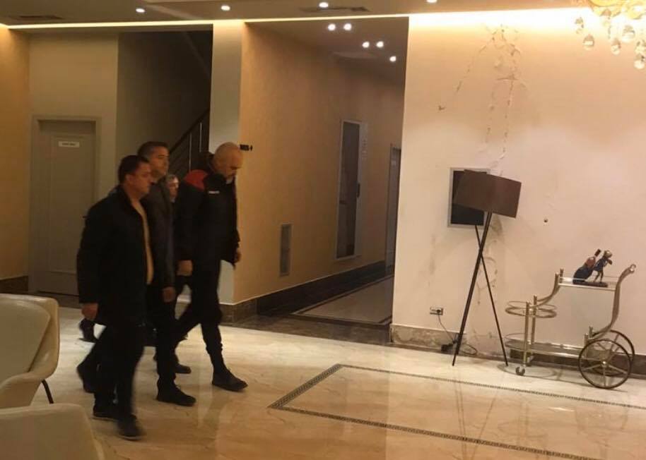 Rama paralajmëron se të dëmtuarit nga tërmeti do të strehohen nëpër hotele