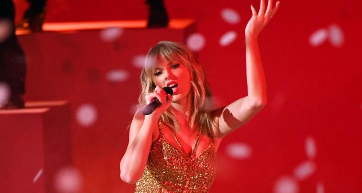 Natë historike për Taylor Swift, bëhet artistja me më së shumti fitore gjatë gjitha kohërave