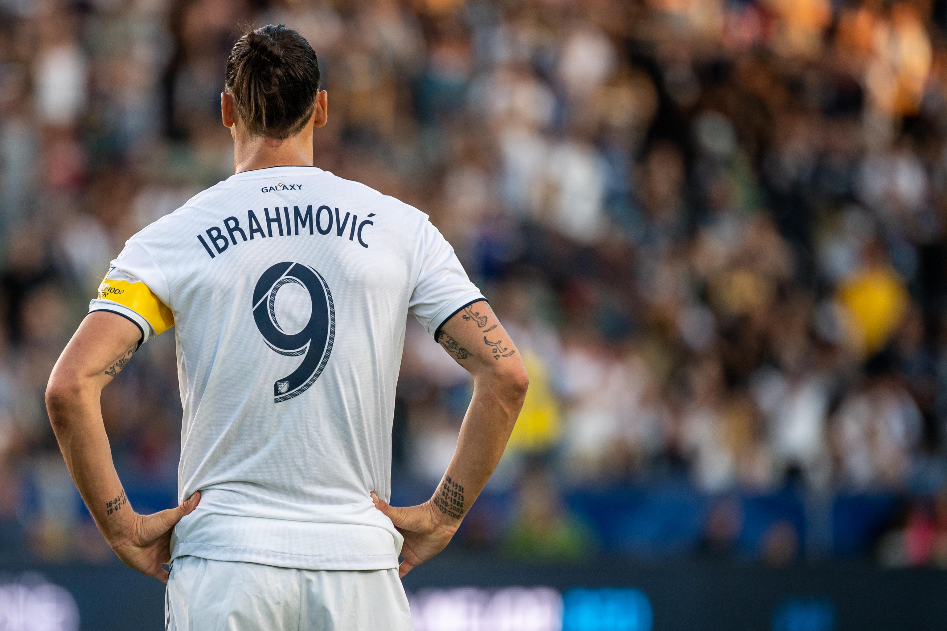 Ibrahimoviq konsideron ofertën e AC Milan