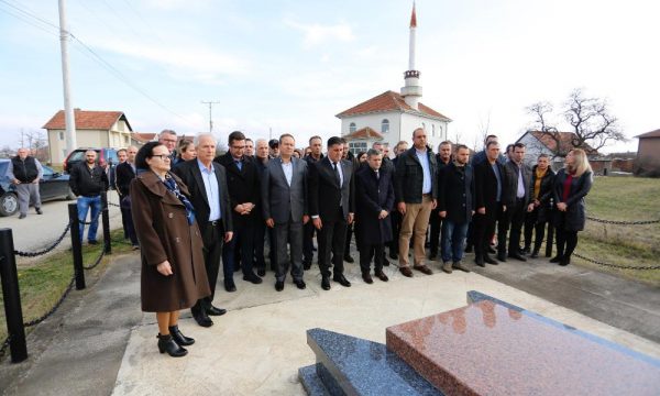 Bëhen 19 vjet nga vrasja e Xhemajl Mustafës, ende nuk dihet vrasësi