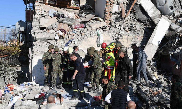 Shkon në 42 numri i të vdekurve, nxirret i pajetë një anëtar i familjes Lala