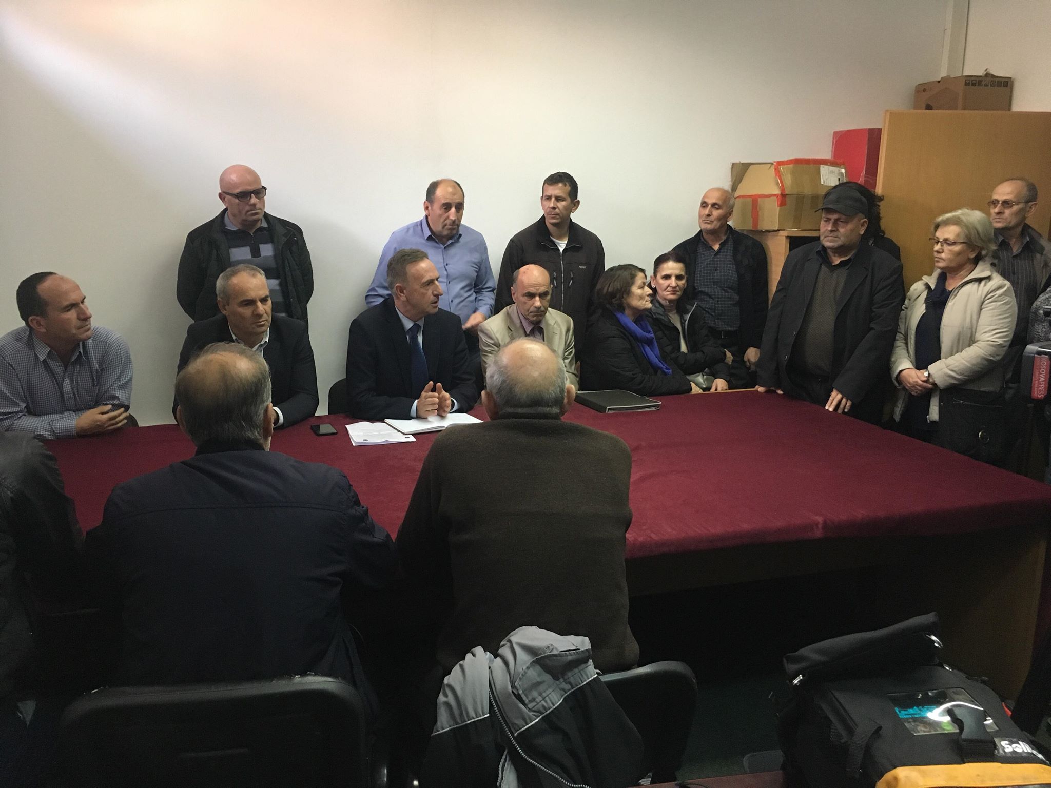 Punëtorët teknik të disa shkollave dhe UP-së protestojnë të martën