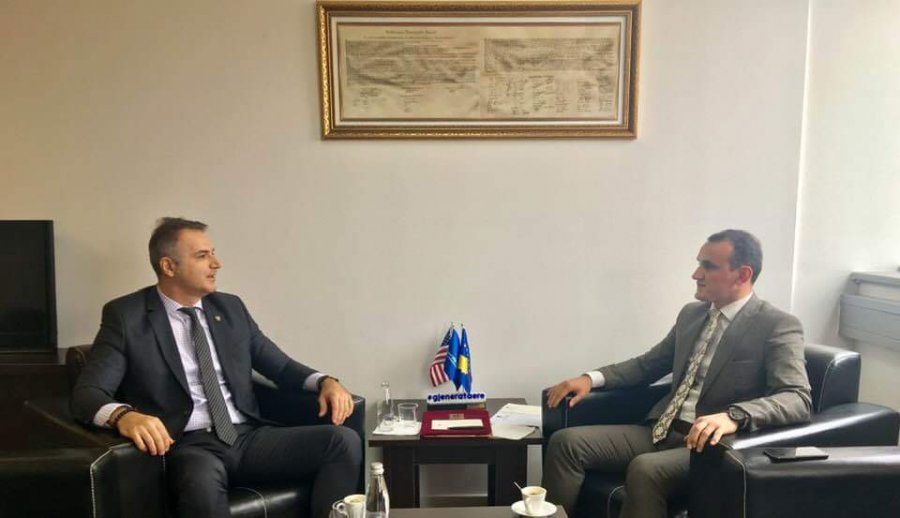 Autoriteti i Aviacionit Civil paralajmëron masa kundër futjes së narkotikëve përmes vijës ajrore