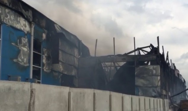 Digjet një fabrikë në fshatin Obranqë të Podujevës