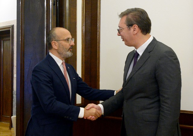 Ambasadori i BE-së në Beograd: Marrëveshja Kosovë-Serbi të arrihet sa më të parë