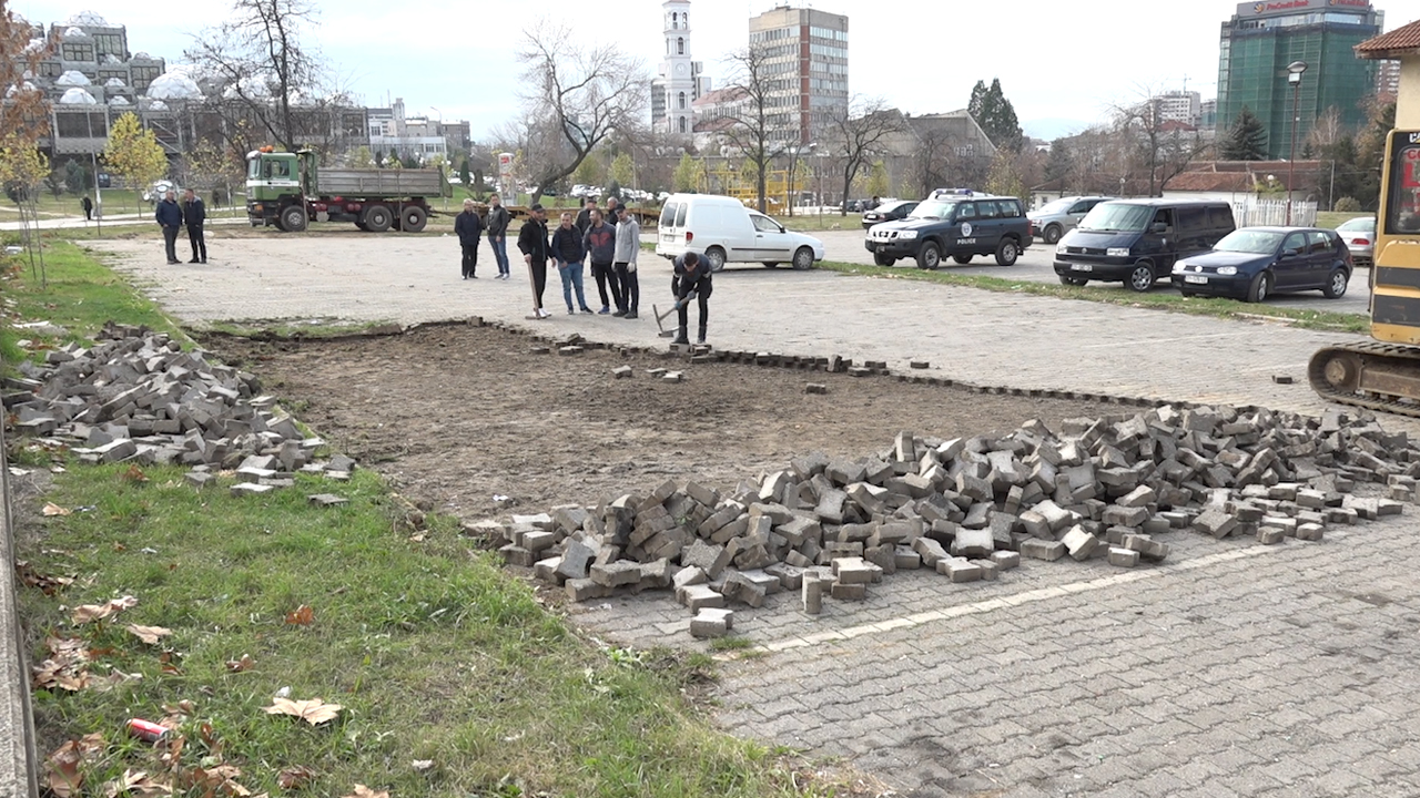 Nisin gërmimet në kampusin e UP-së, dyshohet për varreza masive