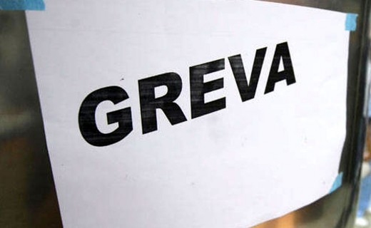 Protestojnë punëtorët teknikë, kërkojnë pagë 350 euro