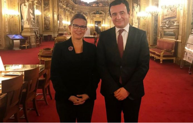 Kurti vazhdon takimet në Paris me zyrtarë të ndryshëm