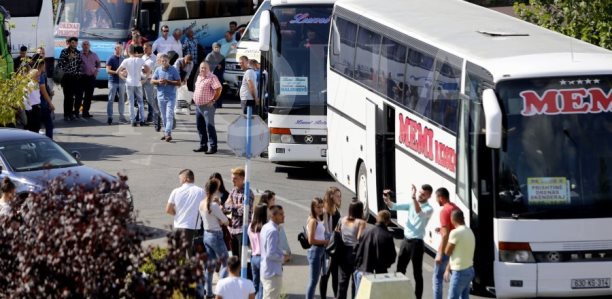 Këshilli i Prindërve në Prishtinë kërkon ndërprerjen e ekskursioneve në Shqipëri