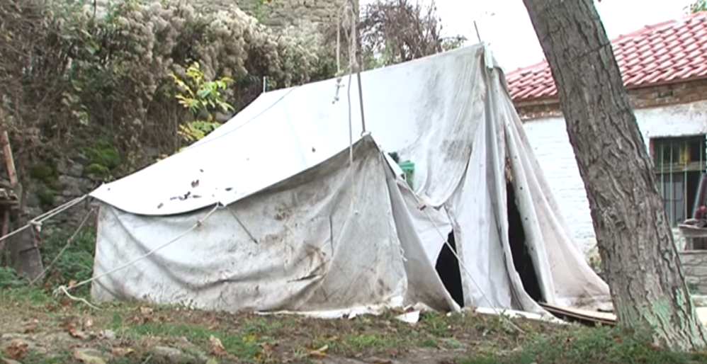 Rrezik nga shtëpitë e dëmtuara nga tërmeti