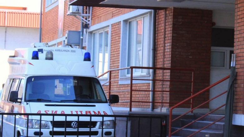 Pas sulmit ndaj infermierëve në Spitalin e Mitrovicë, nesër mbahet protestë