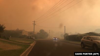 Gjendje e jashtëzakonshme në Australi për shkak të të nxehtit dhe zjarreve