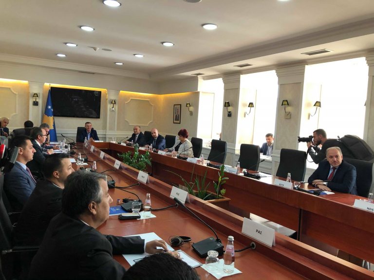 Seanca konstituive – nis mbledhja e Kryesisë së Kuvendit