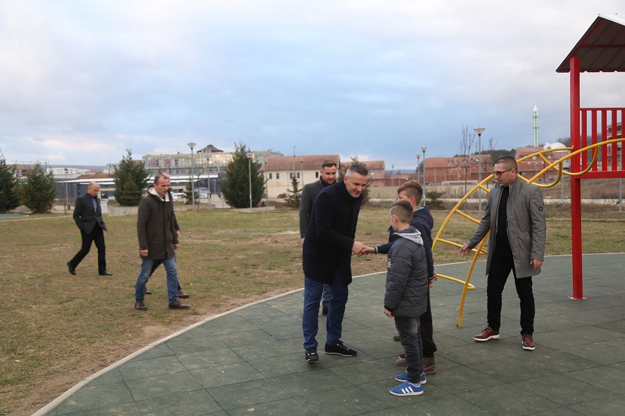 Përurohet parku “Idriz Rreci” në Skenderaj