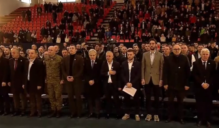 Shoqata humanitare“Jetimat e Ballkanit”, në 10 vjetorin e punës së tyre dhurojnë 128 shtëpi