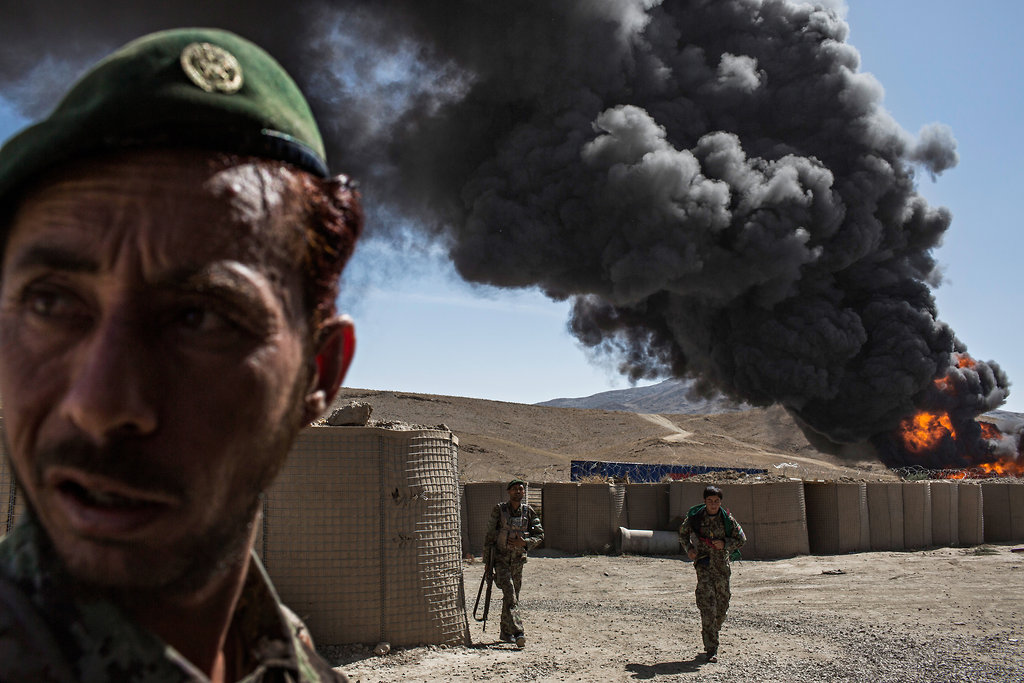 Sulm i brendshëm në Afganistan, ushtaraku vret 9 kolegët e tij