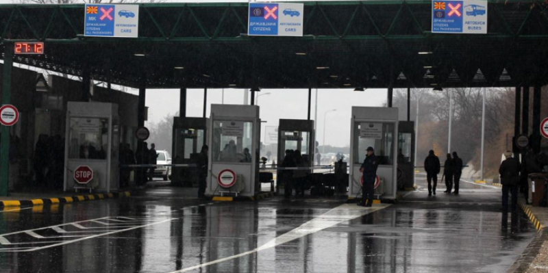 Vetëm për një muaj, Kosova importoi dhjetë herë më shumë sesa eksportoi