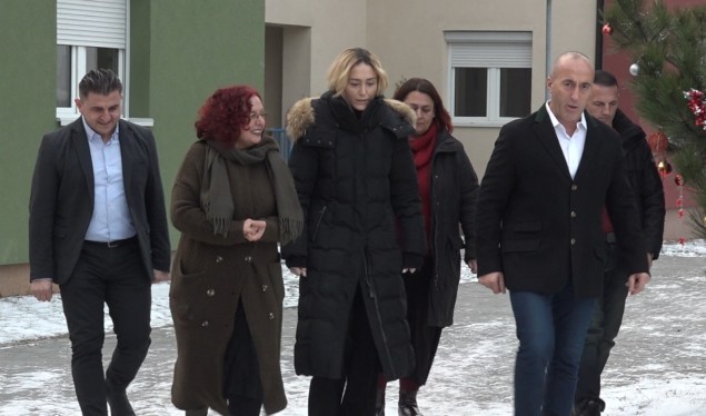 Fëmijët e SOS Fshatit kanë nevojë për mbështetje institucionale