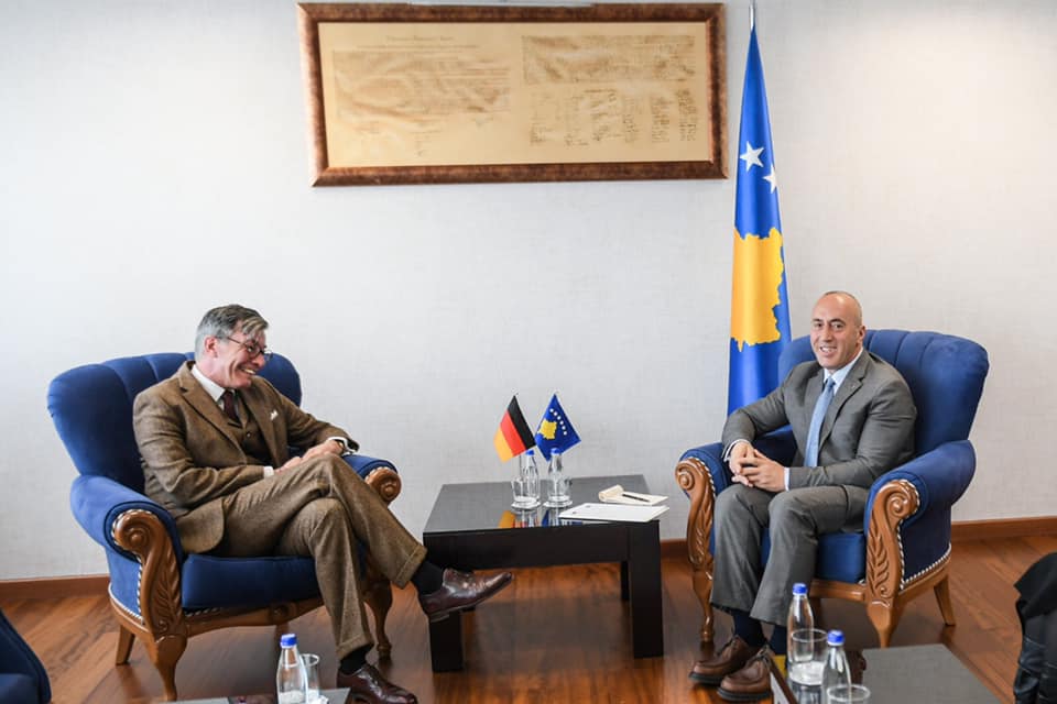 Haradinaj pret në takim ambasadorin gjerman, Christian Heldt