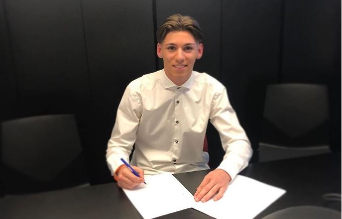 16 vjeçari nga Kosova nënshkruan me gjigantin e Bundesligës