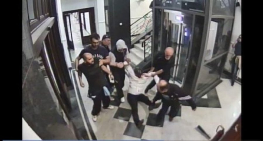 Plagoset në Shkup njëri nga sulmuesit në Kuvend të Zijadin Selës