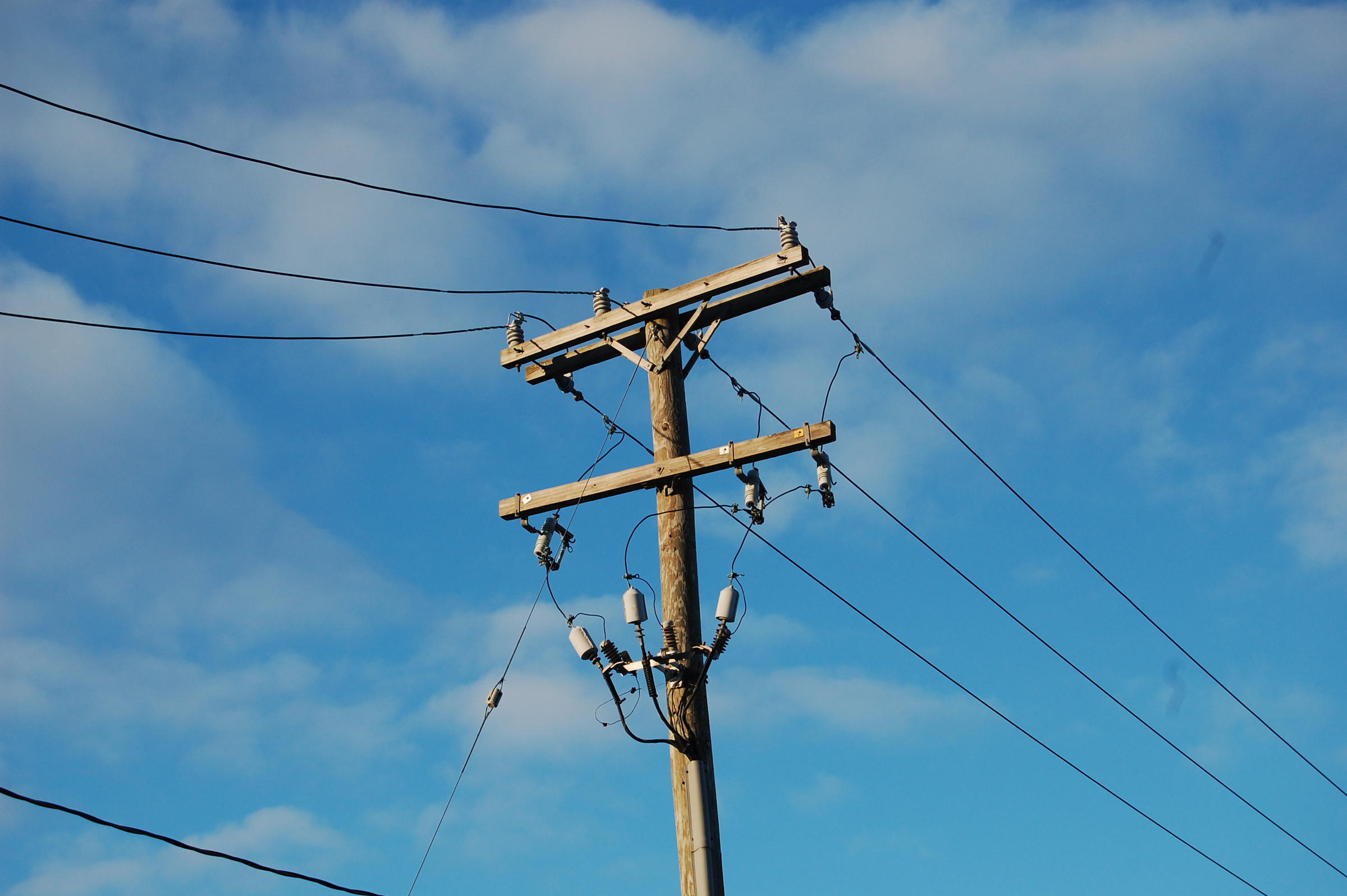Vdes një person në Bërnicë të Ulët, ra në kontakt me energjinë elektrike
