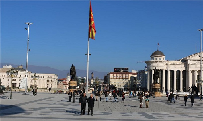 Maqedonasit po deklarohen si shqiptarë për të zënë vendet e punës