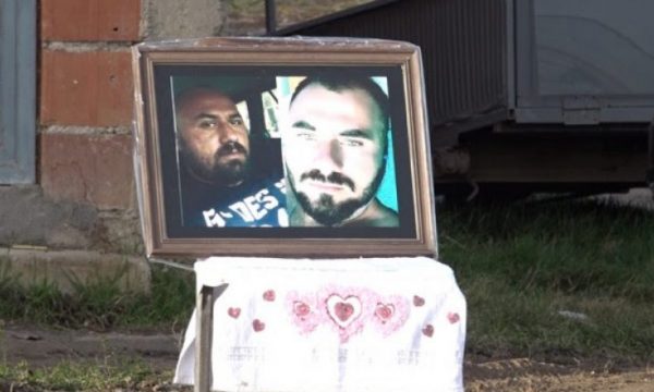 Bashkëatdhetarët nga Gjermania dhurojnë 3 mijë e 800 euro për familjen Abazi