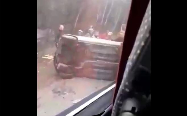 Aksidentohet një veturë një Zllakuqan