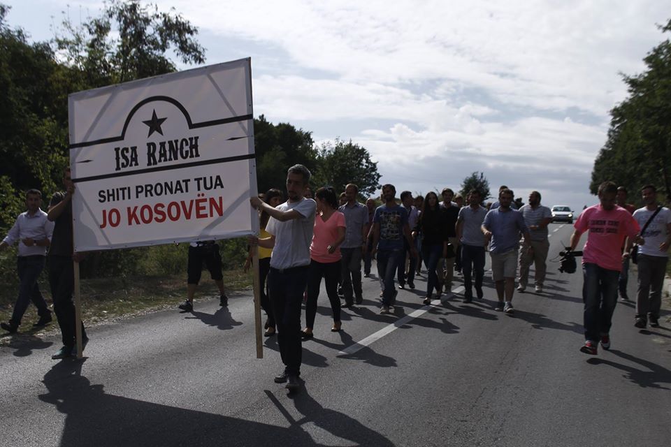 Kurti i shkoi Mustafës në rançin që ia sulmuan dikur