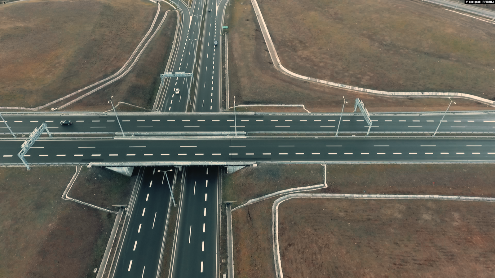 Firmoset marrëveshja për autostradën Shkup-Bllacë