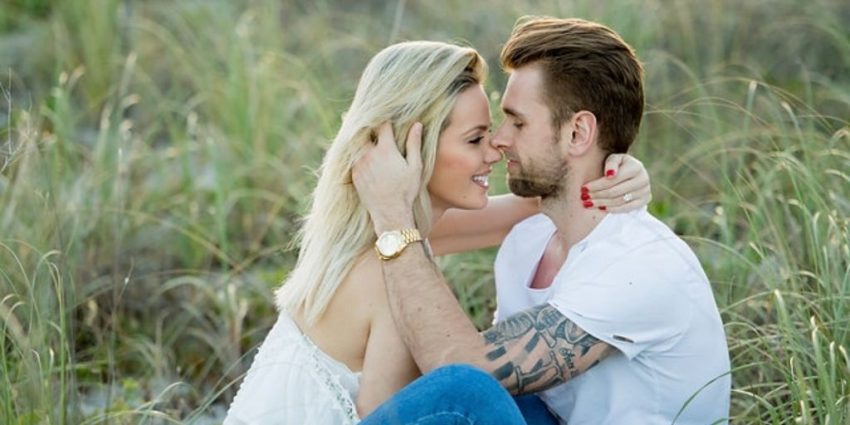 Afërdita Dreshaj publikon foto duke shkëmbyer puthje pasionante me bashkëshortin