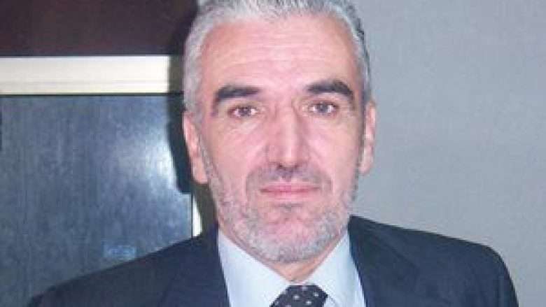 Isa Mustafa pèrkujton Fadil Feratin