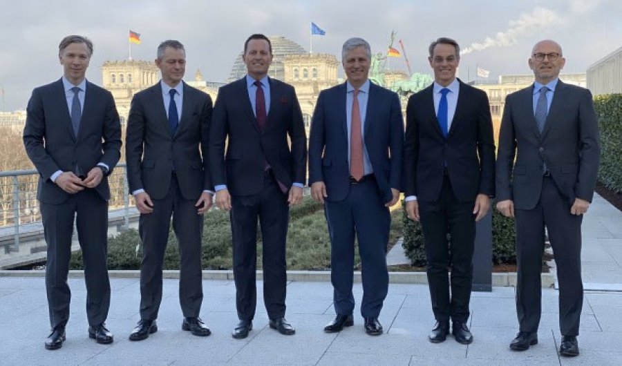Grenell thotë Trumpi është meritor për Marrëveshjen mbi fluturimet Kosovë-Serbi