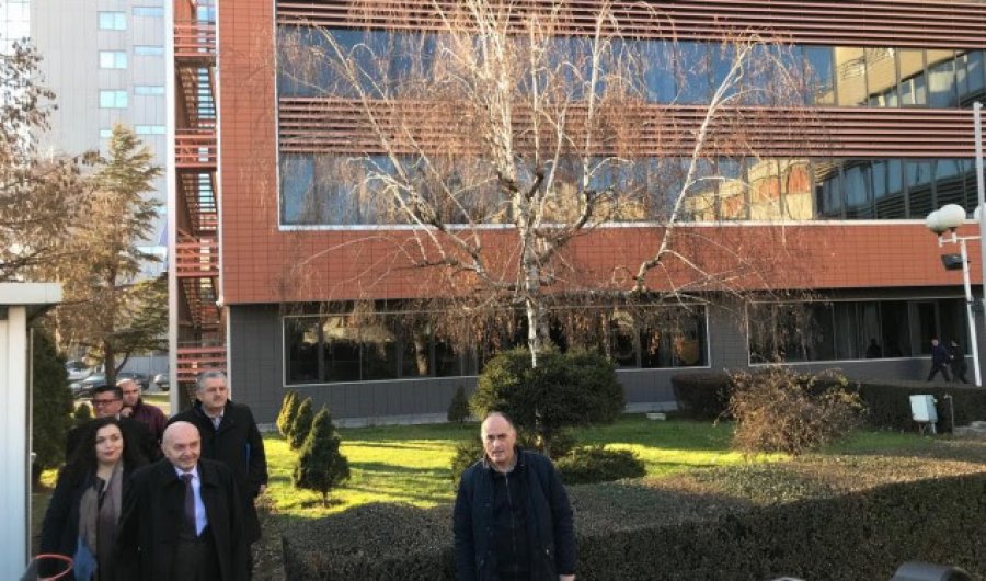 Përfundon takimi Kurti-Mustafa pa marrëveshje