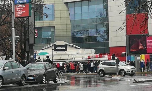 Dyshohet për bombë në “City Mall”, evakuohen qytetarët