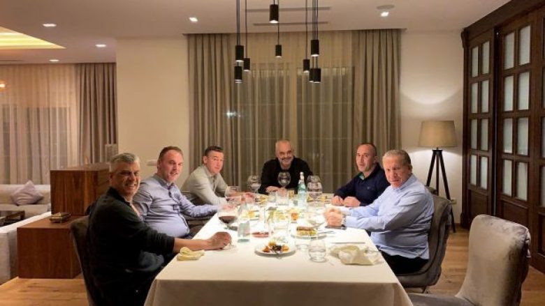 Haradinaj zbulon se çfarë u bisedua në darkën e politikanëve në shtëpinë e Thaçit