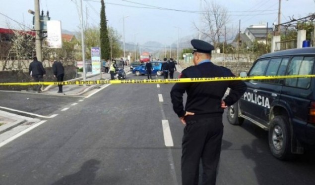 Po shkonin në shkollë, vetura i përplas tre fëmijë në Shqipëri