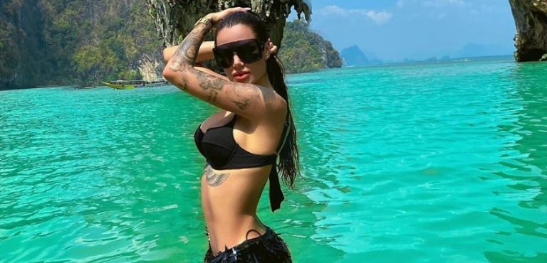 Arrin 1 milion ndjekës në Instagram, Morena feston me foto të ‘nxehtë’ nga Tajlanda