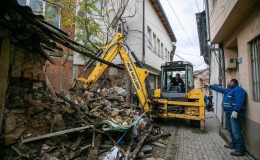 Komuna paralajmëron rrënimin e nje objekti në qendër të Prishtinës